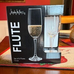 Clear Champagne Flutes Set of 6